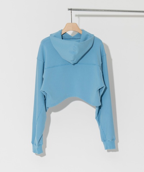 PRANK PROJECT(プランクプロジェクト)の「メタルディティールショートフーディ/Metal Detail Short Hoodie(パーカー・レディース・サックスブルー/アイボリー/チャコールグレー・FREE)」の5枚目の写真