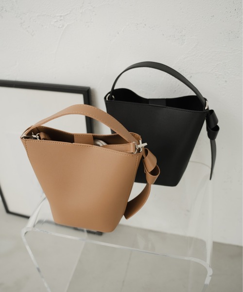 Ambre Ciel(アンブルシエル)の「ポーチ付きショルダーバック/【WEB/EC限定商品】(ショルダーバッグ・レディース・ブラック/モカ・FREE)」の19枚目の写真