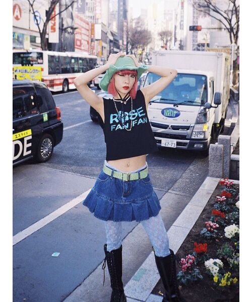 jouetie(ジュエティ)の「ROSE FAN FAN フィットタンク【コラボ】(タンクトップ・レディース・ブラック/オフホワイト/ピンク・MEDIUM)」の14枚目の写真