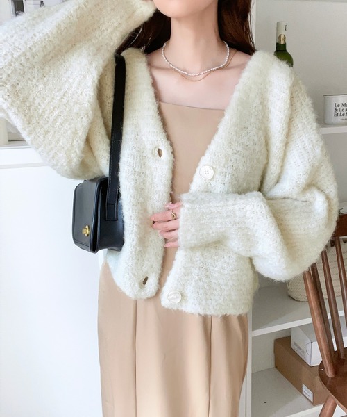mily bilet（ミウィビレット）の「【mily bilet】大人可愛い ブークレーショートカーディガン（カーディガン/ボレロ・レディース・ライトパープル/オフホワイト/ブラック/ライトブルー・LARGE/MEDIUM/SMALL/X-LARGE）」の8枚目の写真