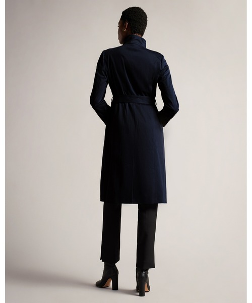 Ted Baker(テッドベーカー)の「ROSINA ラップスタイル トレンチコート(トレンチコート・レディース・ダークブルー・3/2/1/0)」の6枚目の写真