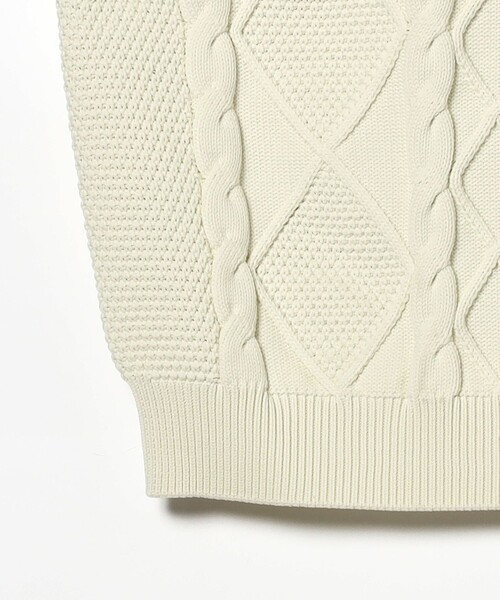 BEAMS（ビームス）の「BEAMS / 5ゲージ フィッシャーマン ニットベスト（ベスト・メンズ・ナチュラル/ネイビー・SMALL/MEDIUM/LARGE/X-LARGE）」の12枚目の写真