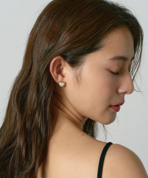 VATSURICA（バツリカ）の「〈VATSURICA〉金属アレルギー対応 / サージカルステンレス / ミニ ハート ピアス（ピアス（両耳用）・レディース・ホワイト/レッド・FREE）」の8枚目の写真