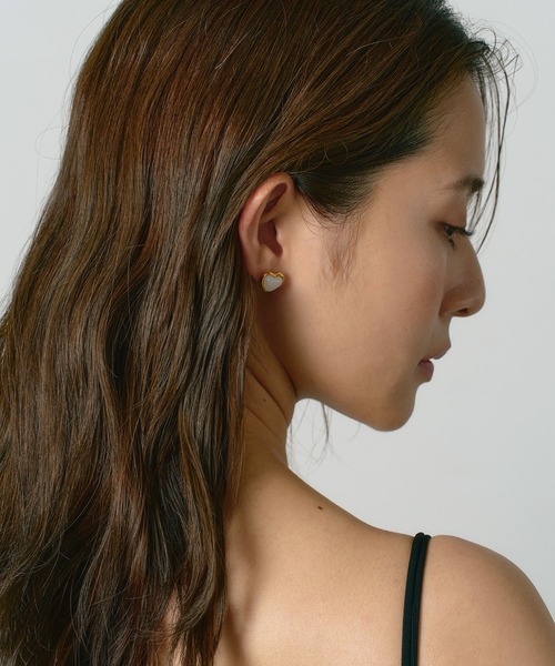 VATSURICA（バツリカ）の「〈VATSURICA〉金属アレルギー対応 / サージカルステンレス / ミニ ハート ピアス（ピアス（両耳用）・レディース・ホワイト/レッド・FREE）」の10枚目の写真