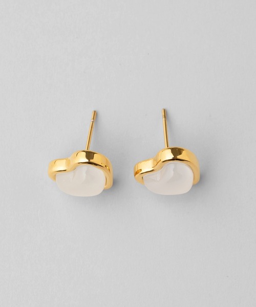 VATSURICA（バツリカ）の「〈VATSURICA〉金属アレルギー対応 / サージカルステンレス / ミニ ハート ピアス（ピアス（両耳用）・レディース・ホワイト/レッド・FREE）」の13枚目の写真