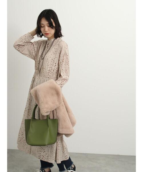 Samansa Mos2 blue（サマンサモスモスブルー）の「花柄シャツワンピース（ワンピース・レディース・ネイビー/ベージュ/ブラック・F）」の11枚目の写真