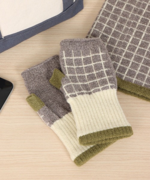 studio CLIP（スタディオクリップ）の「あったかニットハンドウォーマー（手袋・レディース・グレー/マスタード・FREE）」の2枚目の写真