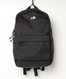 NEW ERA（ニューエラ）の「【NEW ERA/ニューエラ】シンプル ワンポイントブランドロゴ ライトパック/バックパック/ Light Pack 27L/ブラック（バックパック/リュック・メンズ）」