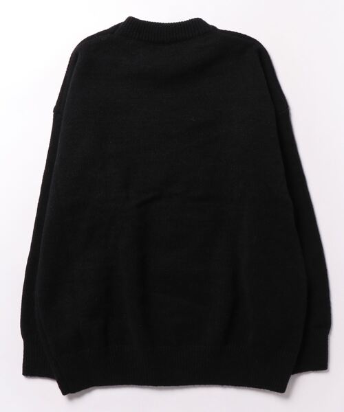 aimoha（アイモハ）の「aimoha outdoor ファー刺繍セーター（ニット/セーター・レディース・レッド/ブラック/ブルー・LARGE/MEDIUM/X-LARGE）」の4枚目の写真