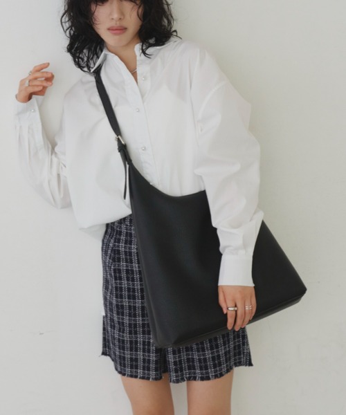 Aunt Marie's(アントマリーズ)の「ワンハンドルスクエアショルダー/トートバッグ(ショルダーバッグ・レディース・ピンク/アイボリー/ブラック・FREE)」の19枚目の写真