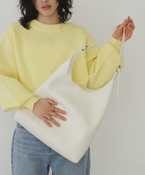 Aunt Marie's(アントマリーズ)の「ワンハンドルスクエアショルダー/トートバッグ(ショルダーバッグ・レディース・ピンク/アイボリー/ブラック・FREE)」の13枚目の写真
