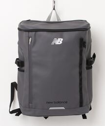 New Balance（ニューバランス）の「軽量 撥水ボックスリュック　PUレザー（バックパック/リュック）」