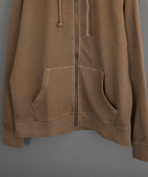 VIBGYOR（ヴィブジョー）の「ピグメント加工 裏毛スウェット ZIP-PK（パーカー・メンズ・ダークブルー/ベージュ/ブラック・LARGE/MEDIUM）」の10枚目の写真