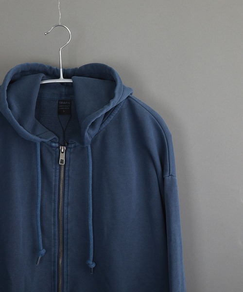 VIBGYOR（ヴィブジョー）の「ピグメント加工 裏毛スウェット ZIP-PK（パーカー・メンズ・ダークブルー/ベージュ/ブラック・LARGE/MEDIUM）」の13枚目の写真