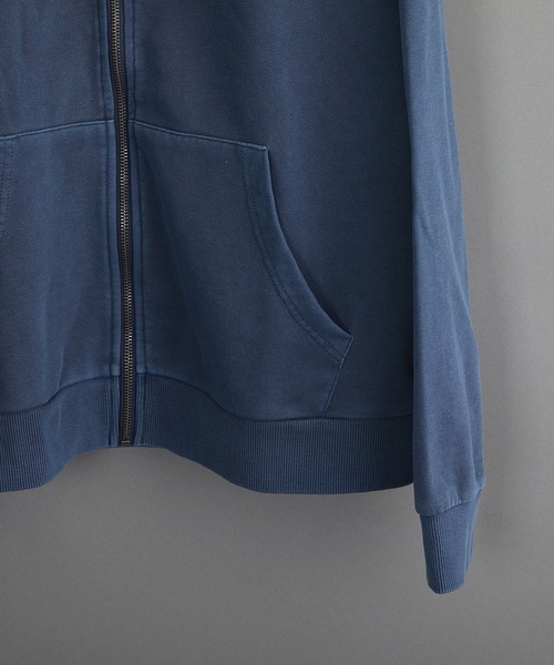 VIBGYOR（ヴィブジョー）の「ピグメント加工 裏毛スウェット ZIP-PK（パーカー・メンズ・ダークブルー/ベージュ/ブラック・LARGE/MEDIUM）」の14枚目の写真