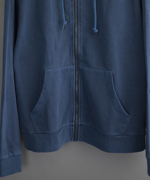 VIBGYOR（ヴィブジョー）の「ピグメント加工 裏毛スウェット ZIP-PK（パーカー・メンズ・ダークブルー/ベージュ/ブラック・LARGE/MEDIUM）」の15枚目の写真
