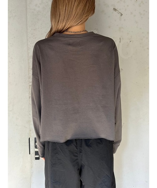 EGOIST（エゴイスト）の「オーバーサイズクロップドロンT（Tシャツ/カットソー・レディース・ベージュ/ダークグレー/ピンク/アイボリー・FREE）」の19枚目の写真