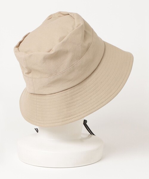 fredy emue（フレディエミュ）の「UV着脱ひも付きハット（ハット・レディース・ベージュ/ダークネイビー・FREE）」の12枚目の写真