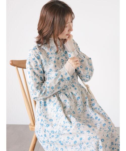 Te chichi TERRASSE（テチチテラス）の「スパンローンギャザーワンピース（ワンピース・レディース・ベージュ/オフホワイト/チャコールグレー/グリーン・F）」の3枚目の写真