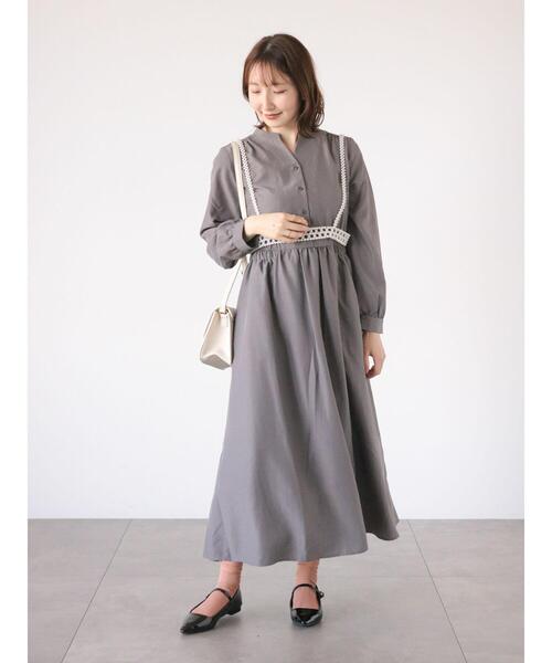 Te chichi TERRASSE（テチチテラス）の「スパンローンギャザーワンピース（ワンピース・レディース・ベージュ/オフホワイト/チャコールグレー/グリーン・F）」の2枚目の写真