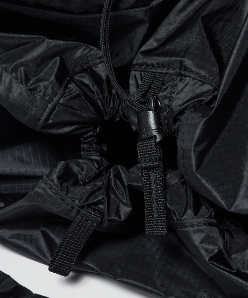 Columbia（コロンビア）の「Columbia/コロンビア Cosmic Rock Packable Tote M トートバッグ（トートバッグ・メンズ・バーガンディー/ダークグリーン/ブラック・ONE SIZE）」の5枚目の写真