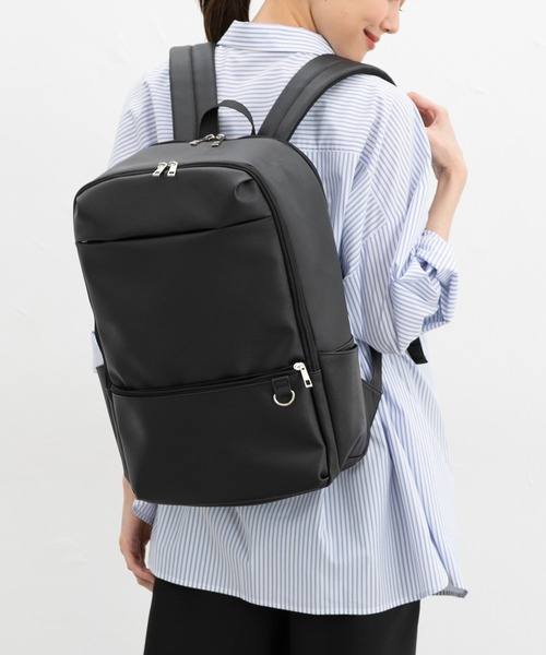 Honeys（ハニーズ）の「多収納スクエアリュック（バックパック/リュック・レディース・ブラック/アイボリー/ブラック系その他・FREE）」の3枚目の写真