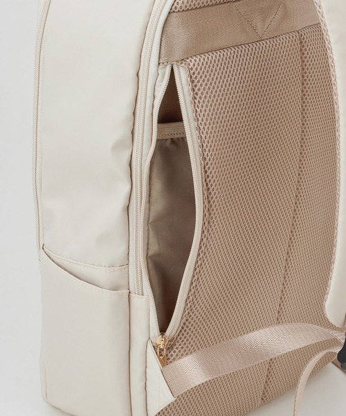 Honeys（ハニーズ）の「多収納スクエアリュック（バックパック/リュック・レディース・ブラック/アイボリー/ブラック系その他・FREE）」の15枚目の写真