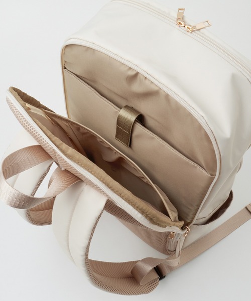 Honeys（ハニーズ）の「多収納スクエアリュック（バックパック/リュック・レディース・ブラック/アイボリー/ブラック系その他・FREE）」の21枚目の写真