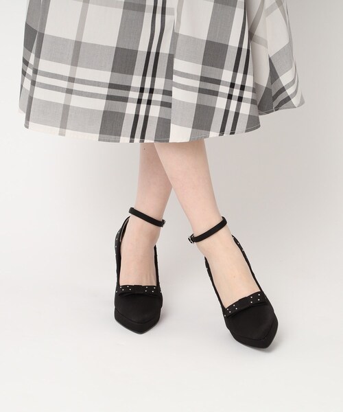 ESPERANZA(エスペランサ)の「スタッズリボンパンプス 24SS(パンプス・レディース・ブラック系2/オレンジ系その他4/ベージュ系2・22.0cm/22.5cm/23.0cm/23.5cm/24.0cm/24.5cm)」の6枚目の写真