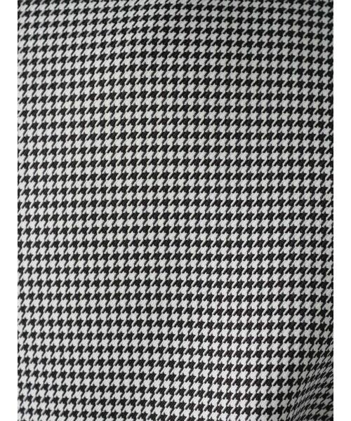 Lugnoncure（ルノンキュール）の「テーラードジャケット(セットアップ可)（ノーカラージャケット・レディース・ベージュ/ネイビー/オフホワイト・F）」の7枚目の写真