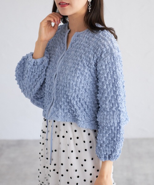 tocco closet(トッコ クローゼット)の「【ZOZO限定】ポップコーンカーディガン(カーディガン/ボレロ・レディース・ブラック/ホワイト/ブルー・M)」の4枚目の写真