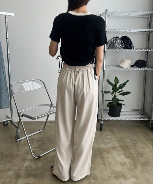MOCOA'S(モコアズ)の「サイドドロストシャーリングトップス(Tシャツ/カットソー・レディース・ブラック/ブラック×ホワイト・FREE)」の10枚目の写真