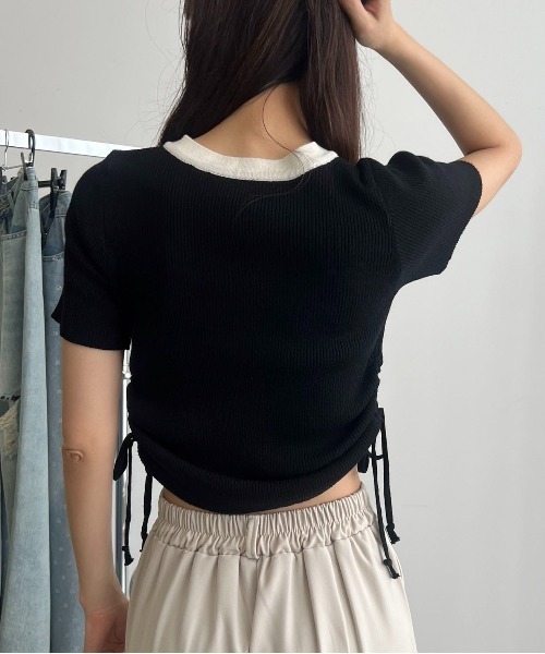 MOCOA'S(モコアズ)の「サイドドロストシャーリングトップス(Tシャツ/カットソー・レディース・ブラック/ブラック×ホワイト・FREE)」の5枚目の写真