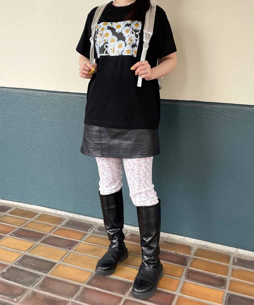 Casselini（キャセリーニ）の「【Casselini】EC限定 Foil daisy print s/s Tee designed by Casselini（Tシャツ/カットソー・レディース・ホワイト/ブラック・M/S）」の9枚目の写真