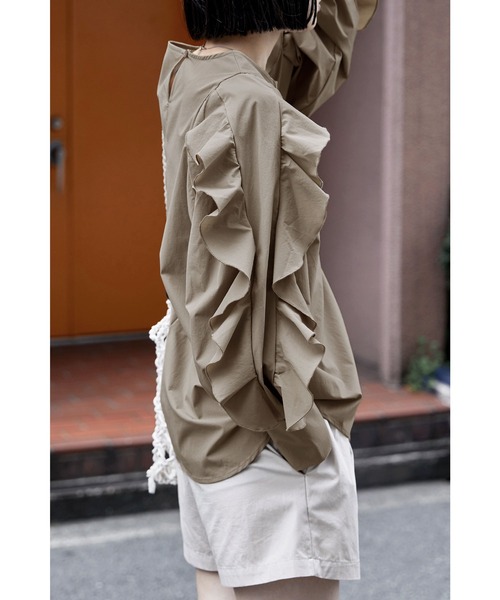 ZARA - メゾンドドルチェ　ラッシュガード　フリル　長袖　プール　海　ビーチ　【新品】 ZARA - メゾンドドルチェ ラッシュガード フリル 長袖 プール 海