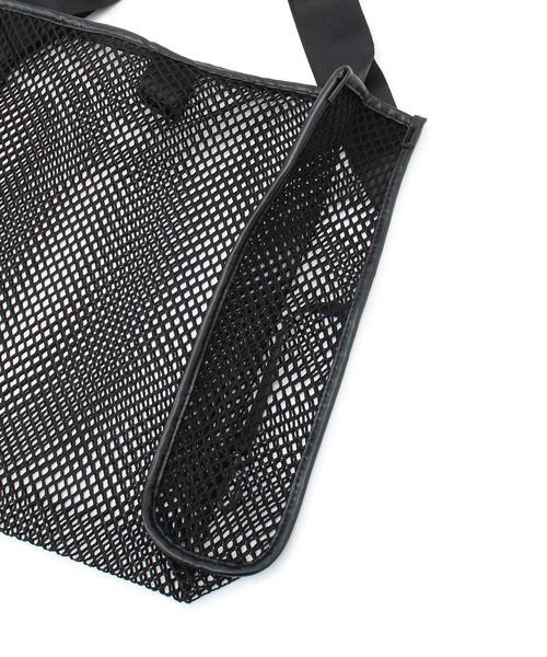 Speedo(スピード)の「【Water Side】【Speedo(スピード)】Voyage Mesh Tote/メッシュトート(トートバッグ・レディース・ブラック・FREE)」の9枚目の写真