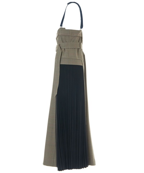 AULA AILA（アウラアイラ）の「デニムコンビネーションジャンパースカート（ジャンパースカート・レディース・ブラック/ネイビー/キャメル・1/0）」の10枚目の写真