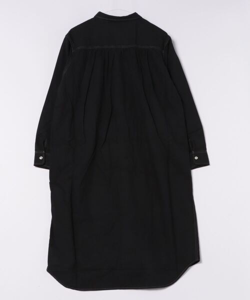 KRIFF MAYER（クリフメイヤー）の「ビエラ無地シャツワンピ（ワンピース・レディース・オリーブ/ナチュラル/カラフル/ベージュ/チャコール・LARGE/MEDIUM）」の6枚目の写真