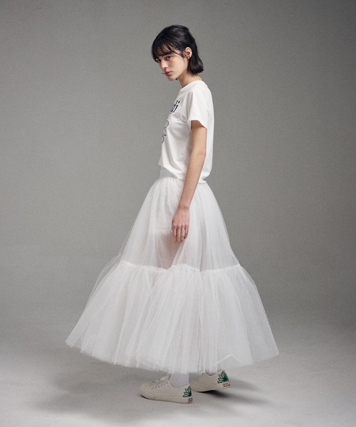 Mardi Mercredi（マルディメクルディ）の「SLIM TSHIRT FLOWERMARDI / スリム Tシャツ フラワーマルディ（Tシャツ/カットソー・レディース・ブラック系その他/ホワイト×ネイビー/ネイビー系1/グレー系その他・FREE）」の9枚目の写真