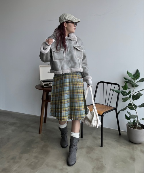 SHAGGIE（シャギー）の「Wベルト付き２WAYヴィンテージ風バッグ（ショルダーバッグ・レディース・ホワイト/ブラウン/ブラック・FREE）」の5枚目の写真