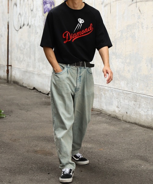ZIP FIVE(ジップファイブ)の「【ZIP FIVE】【DIAMOND】 チームロゴ風 ビッグシルエット ラグラン 半袖プリント Tシャツ(Tシャツ/カットソー・メンズ・ホワイト/オートミール/ブラック/ホワイト×ブラック/ブルー/アイボリー系・MEDIUM/LARGE/X-LARGE)」の16枚目の写真