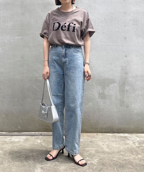 fredy emue（フレディエミュ）の「箔プリントラインデニムパンツ（デニムパンツ・レディース・グレイッシュブルー・38/36）」の18枚目の写真