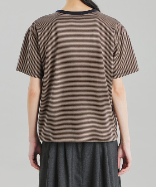 MACKINTOSH PHILOSOPHY(マッキントッシュ フィロソフィー)の「GREY LABEL 【SHARP LOGO】 ボーダー半袖T(Tシャツ/カットソー・レディース・チャコールグレー・2/6)」の5枚目の写真