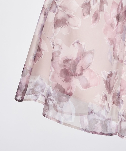 LAISSE PASSE(レッセパッセ)の「クラシカルフラワープリントスカート(スカート・レディース・ダークグレー/ライトベージュ・SMALL/MEDIUM)」の9枚目の写真