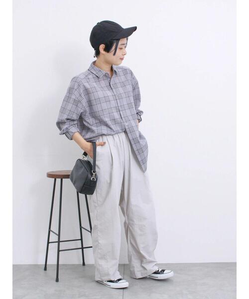Samansa Mos2 blue(サマンサモスモスブルー)の「ナイロンカーブパンツ(その他パンツ・レディース・ブラック/カーキ/チャコールグレー/グレー・F)」の5枚目の写真