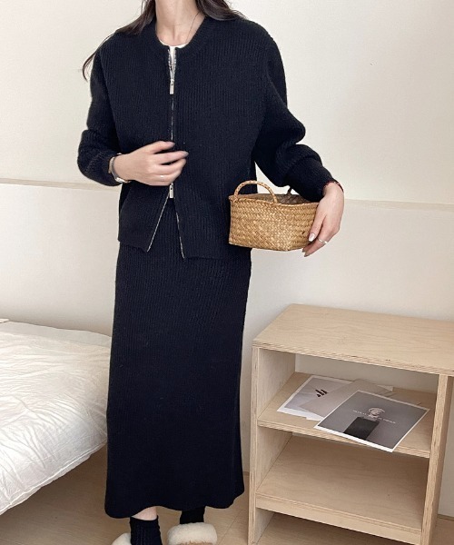 ECLIN（エクラン）の「ジップアップニットカーディガン＆タイト