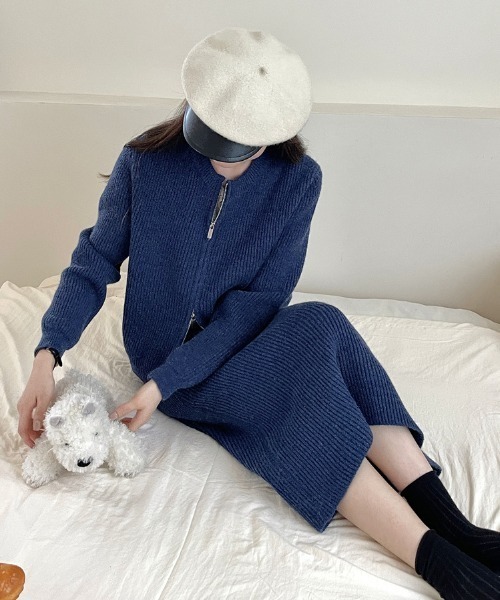 ECLIN（エクラン）の「ジップアップニットカーディガン＆タイト