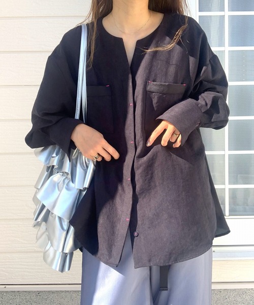 Q（キュー）の「スエードタッチオーバーシャツ（シャツ/ブラウス・レディース・ブラック/ベージュ・MEDIUM）」の4枚目の写真