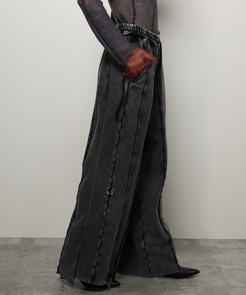 PRANK PROJECT（プランクプロジェクト）の「ピグメントピアッシングスウェットパンツ/Pigment Piercing Sweat Pants（スウェットパンツ・レディース・ブラック・38/36）」の11枚目の写真