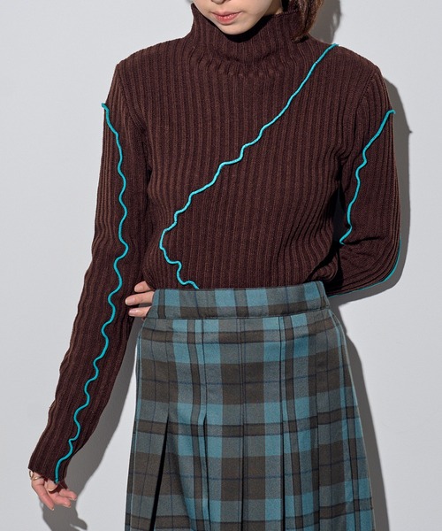 MAISON BREEZE reveur(メゾンブリーズレヴール)の「【MAISON BREEZE reveur】メロー配色ニットタートルネックニット DTK(ニット/セーター・レディース・ブラック/グレー/ブラウン/アイボリー・FREE)」の22枚目の写真
